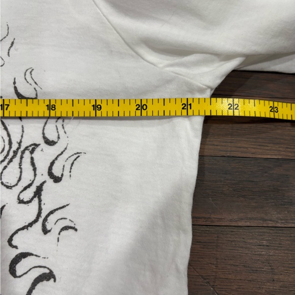 257. NWOT RECYCLED KARMA Aerosmith Puff Long Sleeve White Shirt - Picture 5 of 7